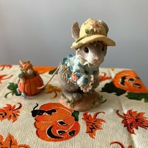 VTG 1998 My Blushing Bunnies, Halloween Bunny